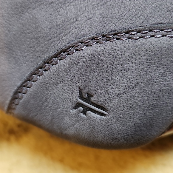 FRYE Jea ankle bootie, 8 M, gray suede - Picture 6 of 9